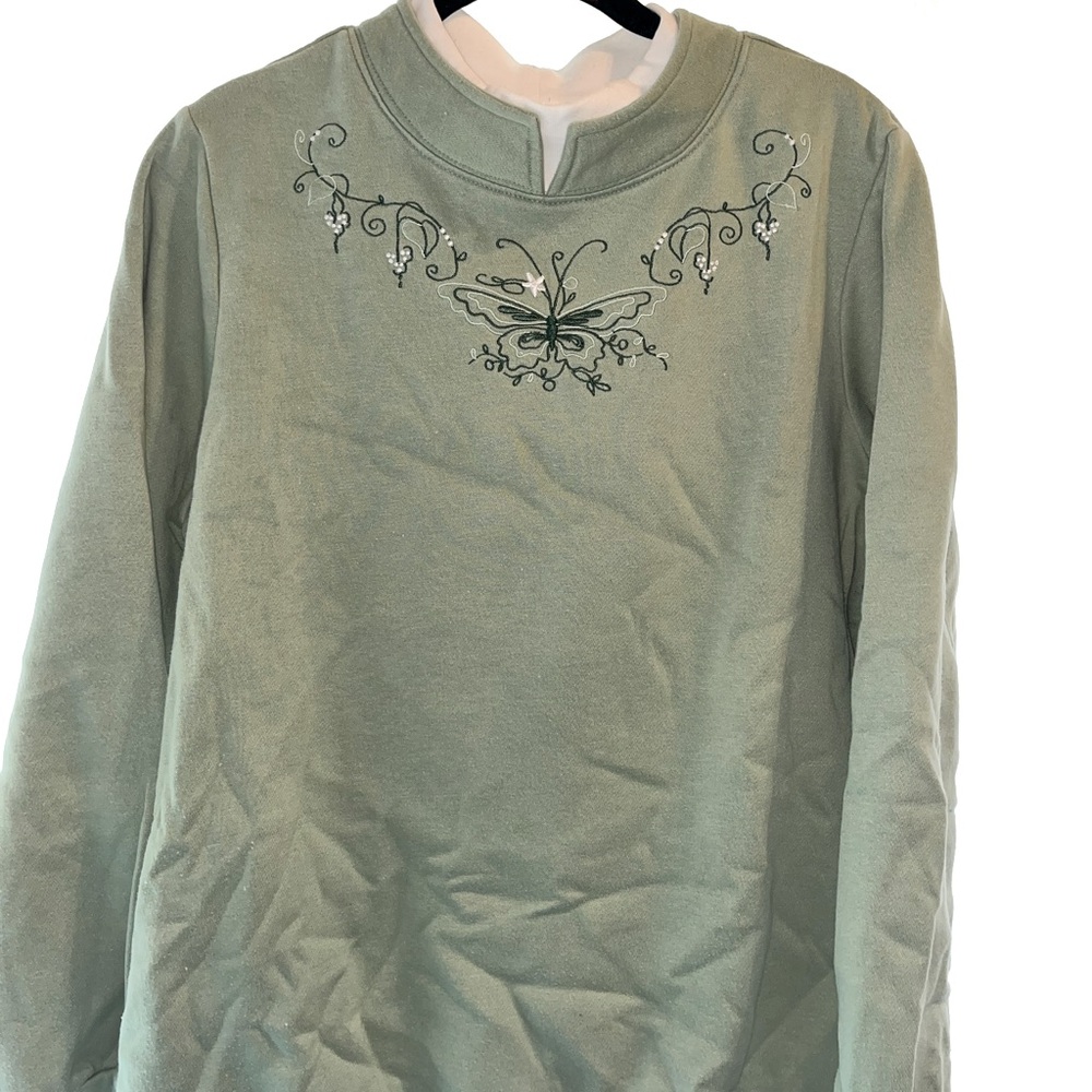 Butterfly Embroidered Set Sage Green Size M